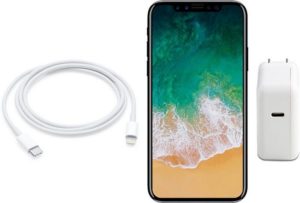 iPhone отримає 8 адаптер живлення 10 Вт і підтримку бездротової зарядки