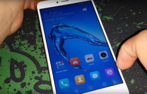 Офіційно представлений доступний смартфон Huawei Enjoy 7