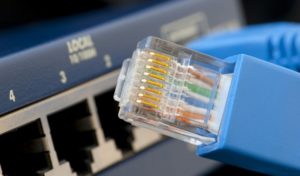 Як прибрати непотрібні з'єднання Ethernet в диспетчері завдань