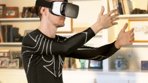 Одяг майбутнього: E-skin або розумна футболка (фото + відео)