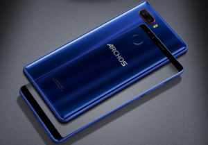 Archos представила безрамковий смартфон з чотирма камерами