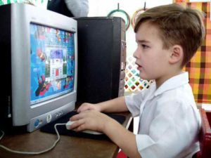 Динаміка впливу комп'ютера та інтернету на психічне і фізичне здоров'я дитини